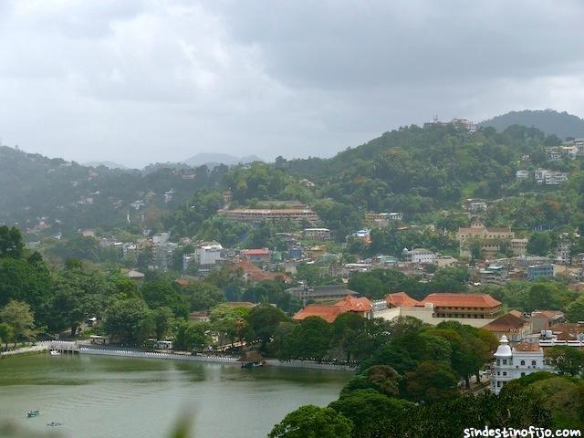 Kandy y el diente de Buda en Sri Lanka