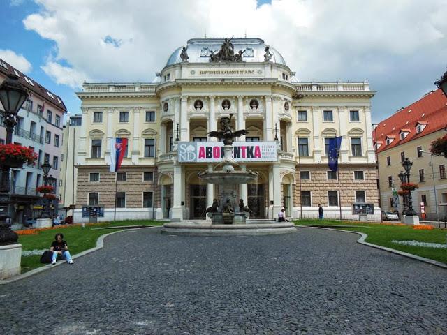 El Teatro Nacional Eslovaco en Bratislava