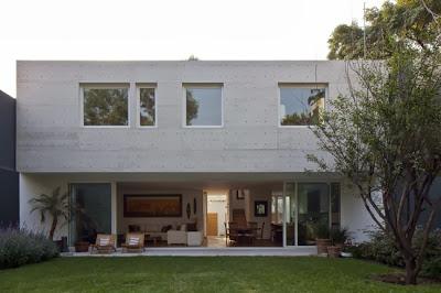 Vivienda Minimalista entre Medianeras