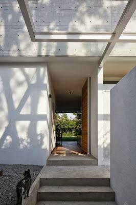 Vivienda Minimalista entre Medianeras