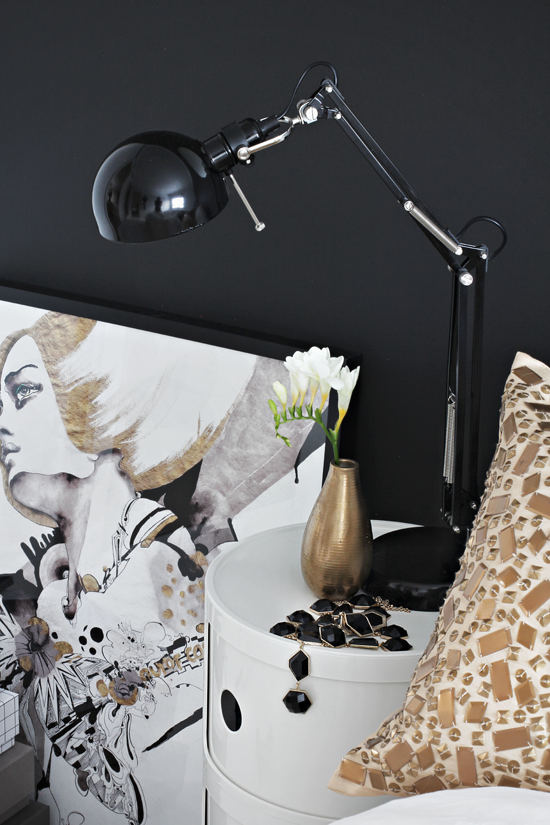 NEGRO, BLANCO Y DORADO... PARA UN DORMITORIO DE DISEÑO