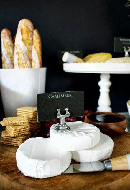 QUEDAMOS EN...LA FIESTA / THE PARTY