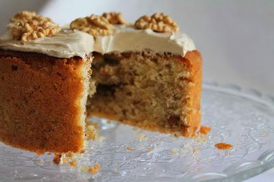Cake de nueces y buttercream de café