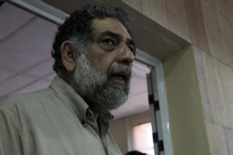 Cuba: Julian Assange comparte con jóvenes blogueros y estudiantes de periodismo por video conferencia (+ Fotos y Video)