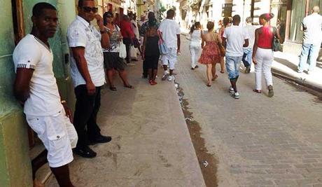 historia de yude cuba yusnaby blog La historia de Yudel el moro Yusnaby Salario Cuba prostitución en Cuba noticias de Cuba Irse del país Ilegalidades cuba hoy bloguero cubano blog cubano blog cuba 