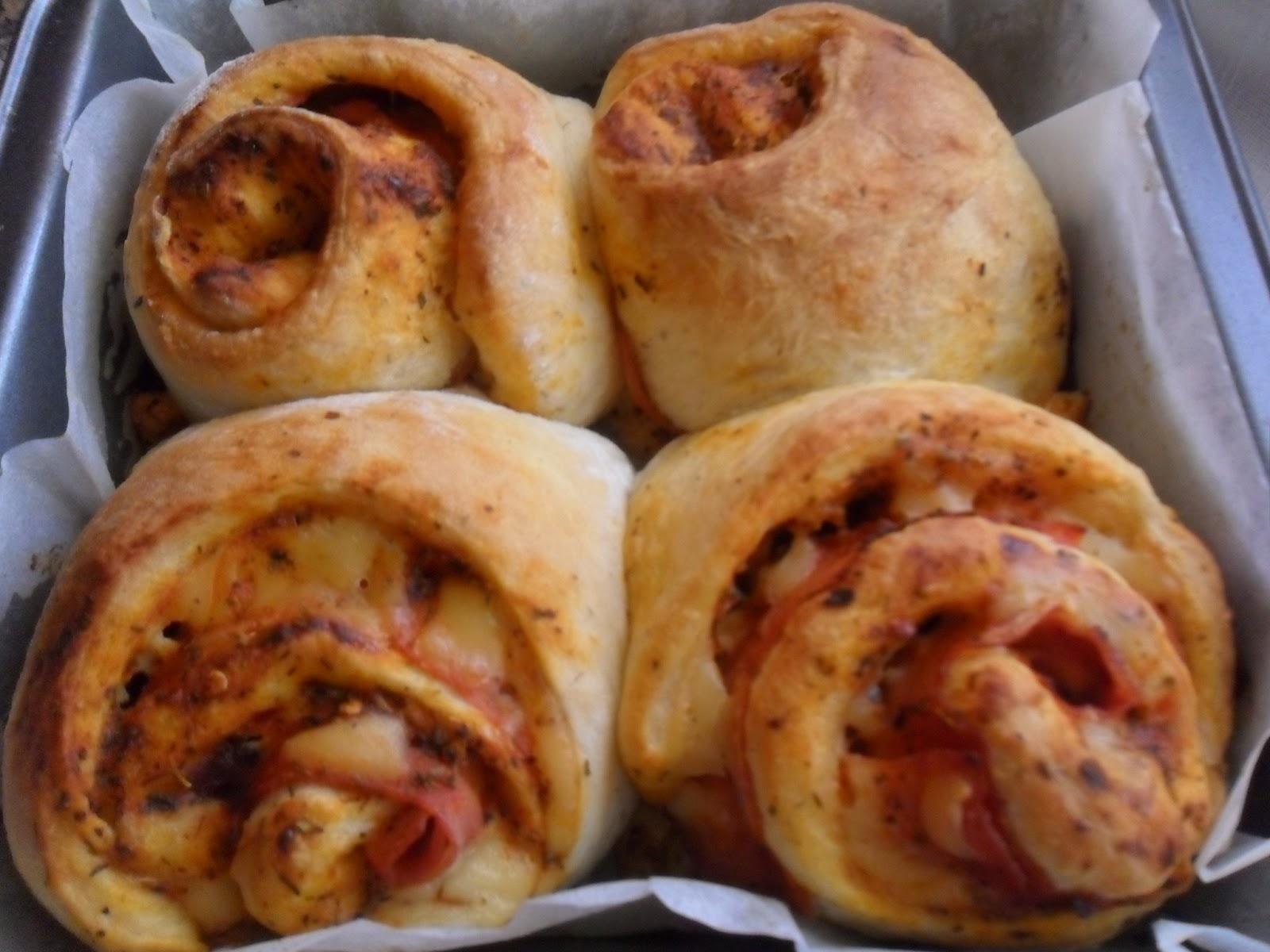Pizza rolls