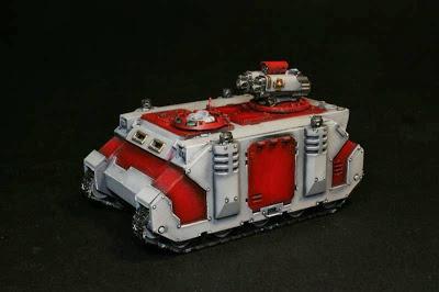 Vista izquierda del razorback prácticamente terminado