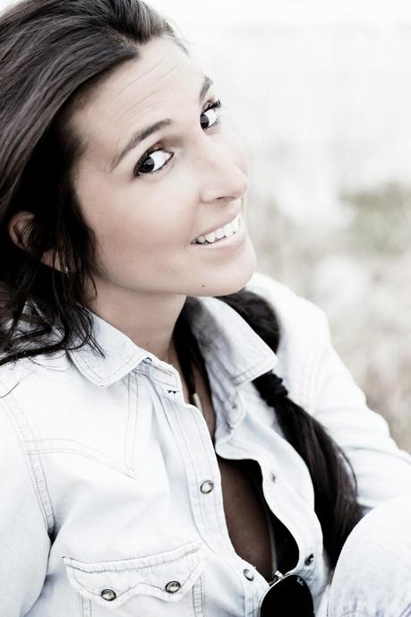 ShoesAndBasicsFriends: Countriy