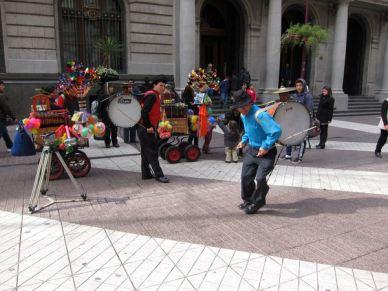 Mochileando por Chile. Día 7: Centro cultural GAM y Las Condes