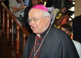 Iglesia de Polonia pide perdón a menores víctimas de nuncio.