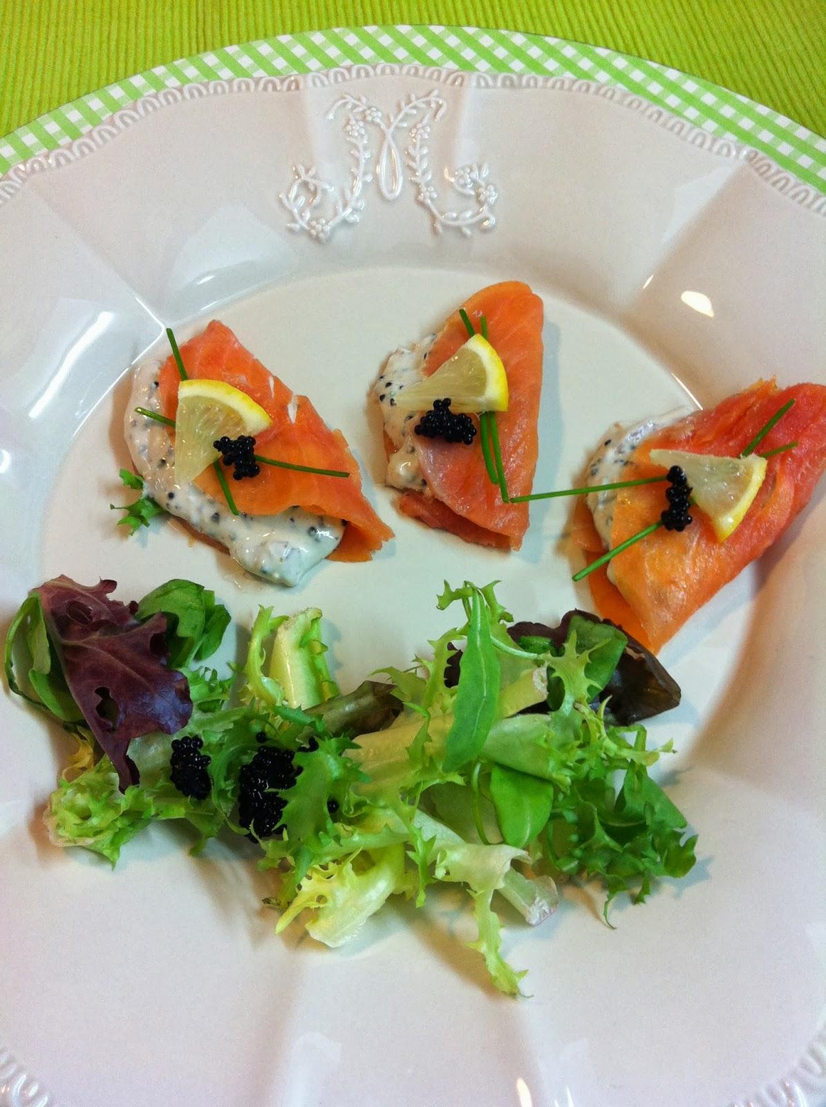 Envueltos De Trucha Ahumada Con Crema De Queso