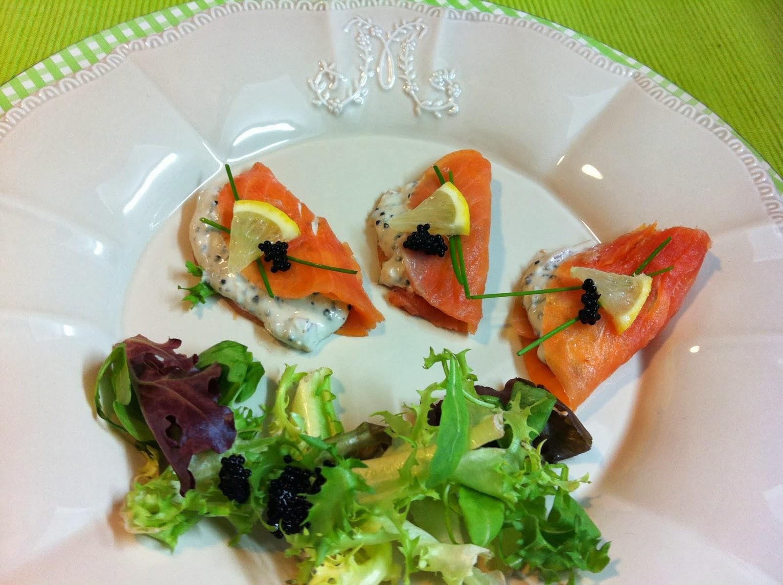 Envueltos De Trucha Ahumada Con Crema De Queso