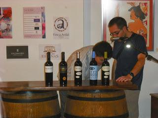 Bodegas Pasiego, Vinos de Bobal y Color de Crianza