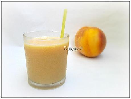 SMOOTHIE DE MELOCOTÓN