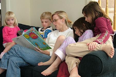 Cómo beneficia leer a los niños I