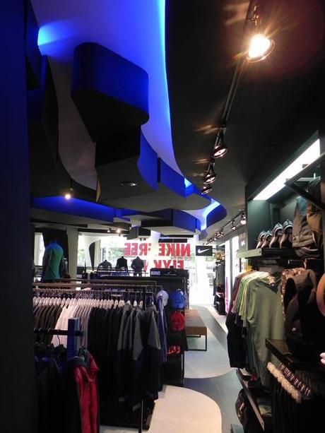 A-cero Projects Inauguración de la tienda Intersport en Madrid diseñada por A-cero