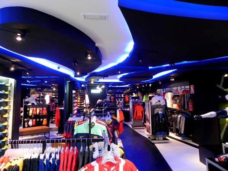A-cero Projects Inauguración de la tienda Intersport en Madrid diseñada por A-cero