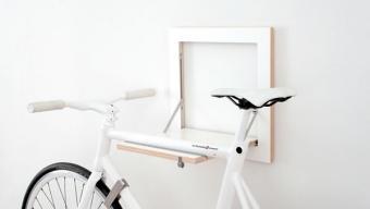 Slit Bike Rack :: colgar la bici de un estante