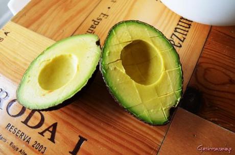 Sándwich de aguacate y huevo Sándwich de aguacate y huevo