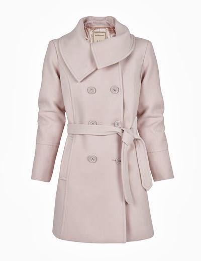 Tendencia : el abrigo rosa.
