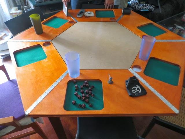 Caballeros de la Mesa del Comedor