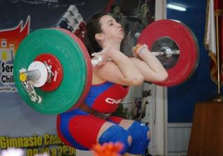 TRES BRONCES OBTUVO CHILE EN PESAS