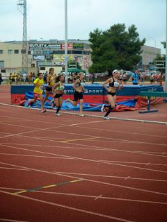 Sábado mañana....Entreno natación...1.000m lisos atletismo ...