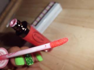 Labios más carnosos y protegidos. Wishtrend