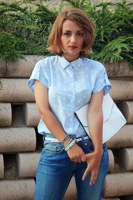 QUIERO EL ARMARIO DE..............ELIZA