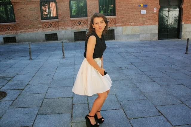 QUIERO EL ARMARIO DE..............ELIZA