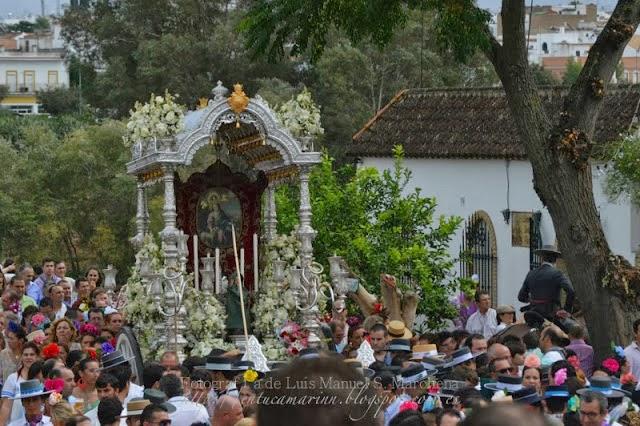 Fotografías de la Romería de la Divina Pastora de Cantillana 2013