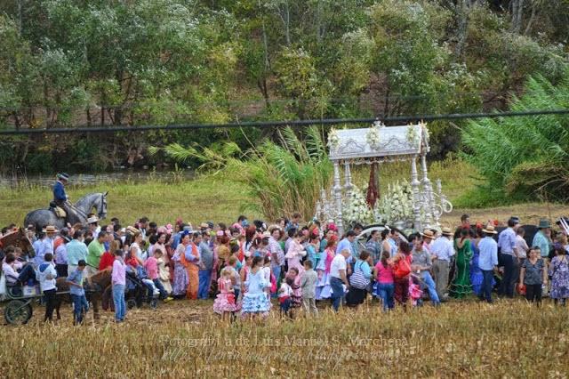 Fotografías de la Romería de la Divina Pastora de Cantillana 2013