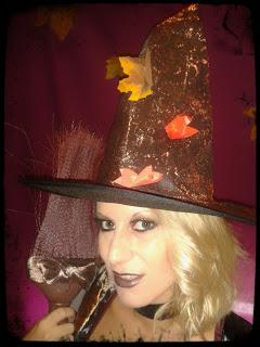 DISFRAZ PARA  HALLOWEEN: BRUJA DE OTOÑO