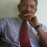 Duval llama a solución digna y humana asunto nacionalidad.