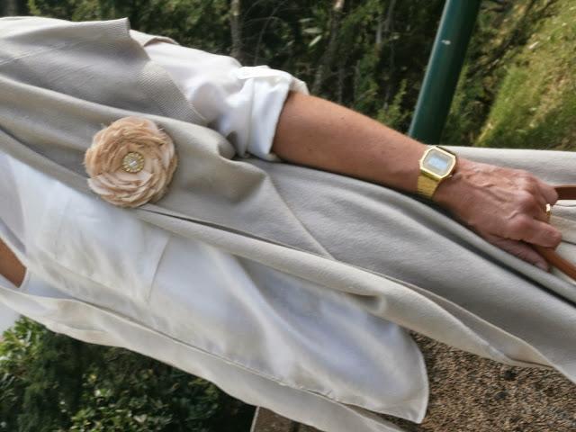 MIS LOOKS - FALDA PAILETTES Y BLUSA DE SEDA