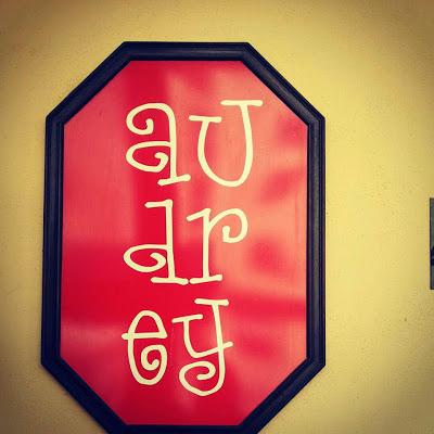 SHOPPING WHITE NIGHT