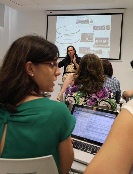 Clases de Marketing y Comunicación en Alicante con Helena Resano, Carlos Fernández Guerra y directivos de Google