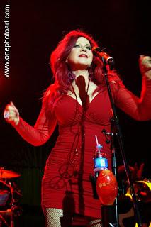 Fotos y videos de B-52's en el Luna Park