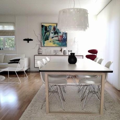 Puro estilo nórdico en Noruega puro estilo nórdico muebles de ikea y de diseño diseño danés nórdico decoración en blanco decoración diseño interiores nórdico cocinas modernas blancas nórdicas blog decoración nórdica blog decoración diseño interiores