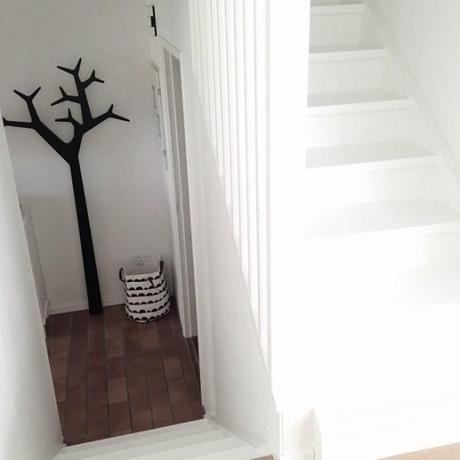 Puro estilo nórdico en Noruega puro estilo nórdico muebles de ikea y de diseño diseño danés nórdico decoración en blanco decoración diseño interiores nórdico cocinas modernas blancas nórdicas blog decoración nórdica blog decoración diseño interiores