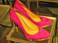 zapatos rosas de ante
