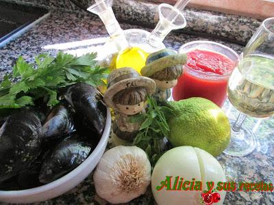 MEJILLONES CON SALSA MEDITERRÁNEA