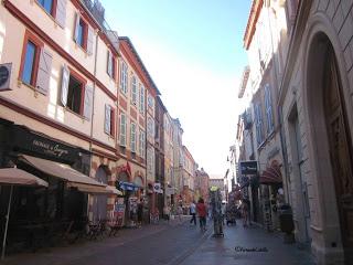 Rue du Taur, Toulouse, Polidas chamineras