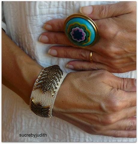 WHITE / BLACK WHITE / BLACK