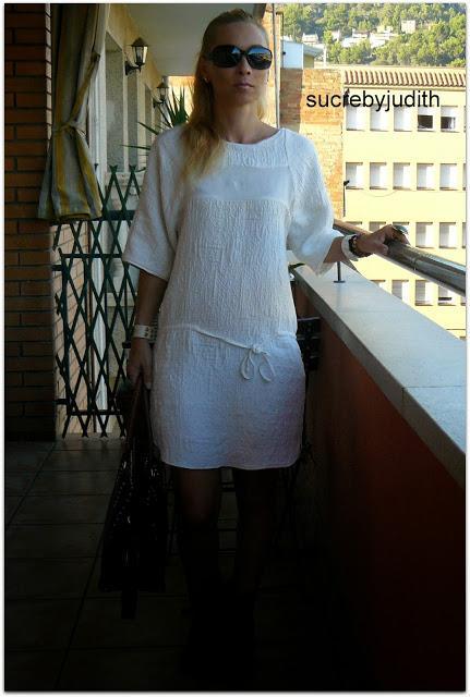 WHITE / BLACK WHITE / BLACK