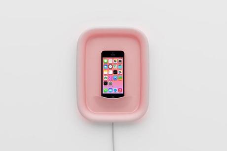 Myquadro :: un dock para iPhone en formato cuadro