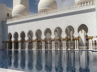 La Gran Mezquita Blanca de Abu Dhabi
