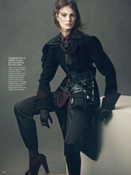 Clara-Nergårdh-for-Elle-Sweden-October-2013-Andreas-Sjodin