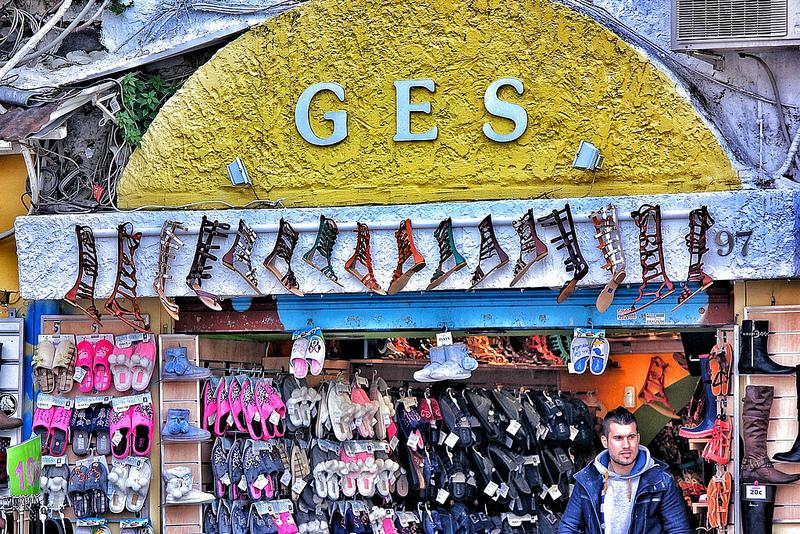 Monastiraki: el colorido barrio al pie de la Acrópolis