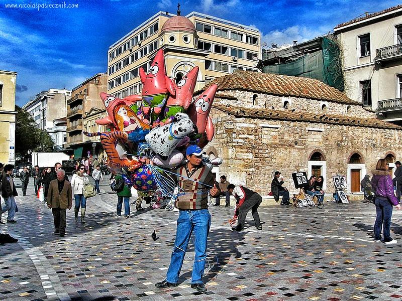 Monastiraki: el colorido barrio al pie de la Acrópolis